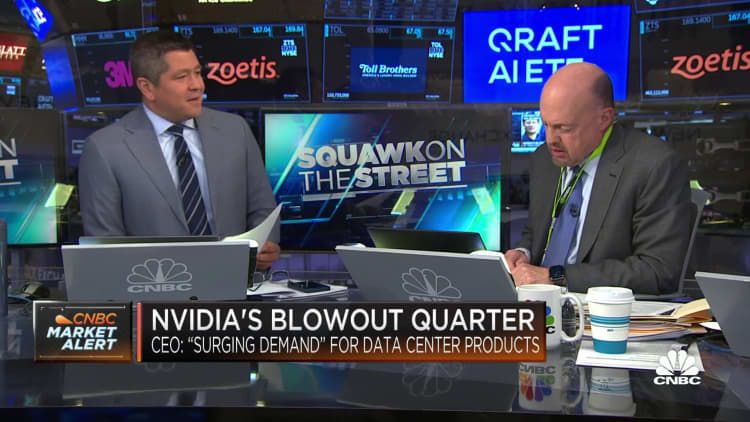 Jim Cramer على ربع انفجار Nvidia: أشعر بالرهبة من الرئيس التنفيذي Jensen Huang