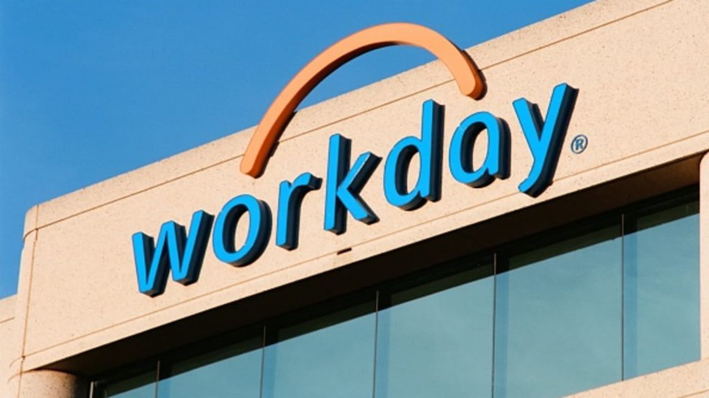 تقوم الأسهم بأكبر التحركات بعد ساعات العمل: NetApp وWorkday وLeslie’s وLas Vegas Sands والمزيد