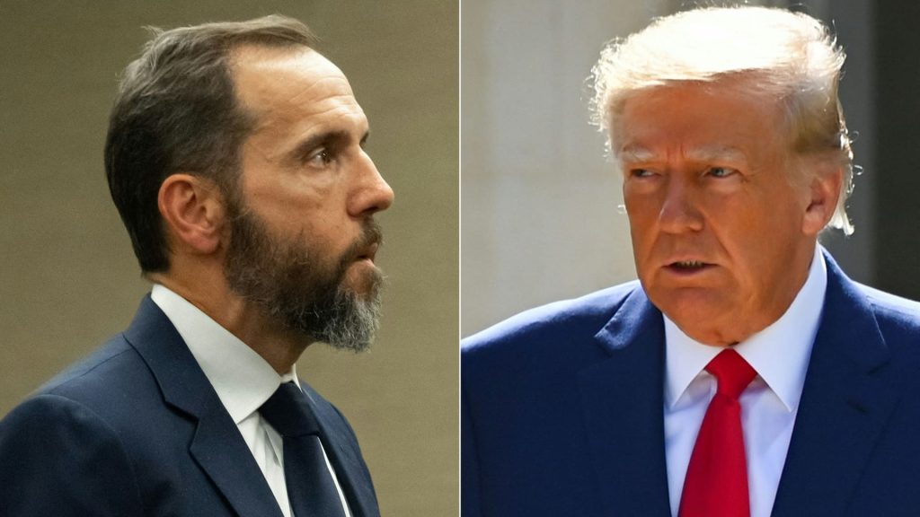 شككت محكمة الاستئناف بشكل حاد في تحدي أمر حظر النشر الذي أصدره ترامب