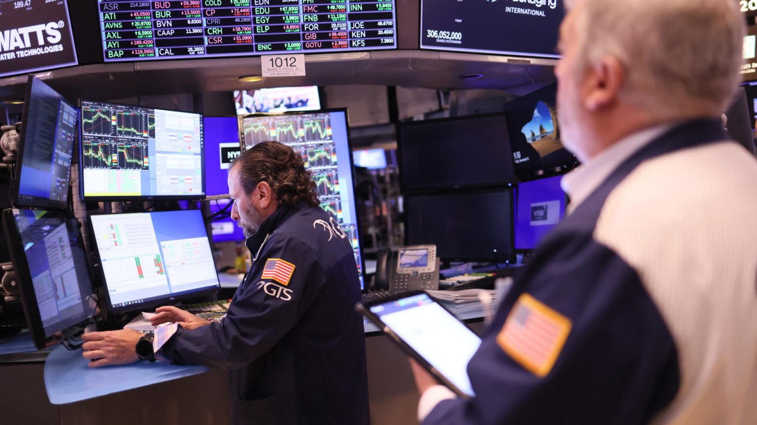 لقد تحول تحذير وكالة موديز بشأن عبء الديون الأمريكية الهائل إلى مجرد حدث لا معنى له