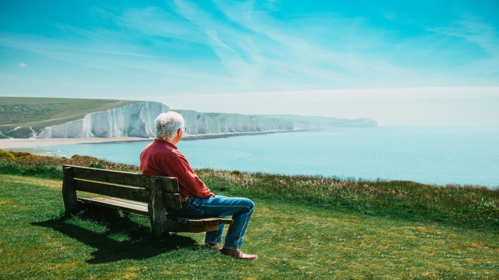الندم رقم 1 على الحياة بسبب الموت: يقول عالم النفس إنني أراها “طوال الوقت” – ما الذي يفعله لإيقافه الآن