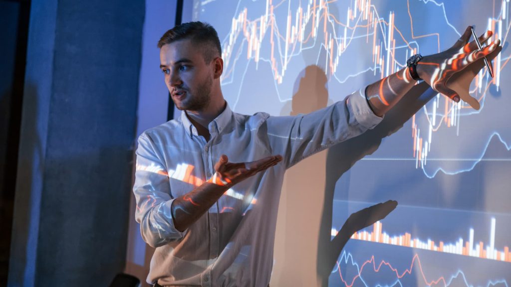 يمكن أداء هذه الوظيفة منخفضة الضغط والمطلوبة عن بُعد وتدفع أكثر من 100 ألف دولار سنويًا – إنها “فائزة”، كما يقول الخبير