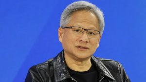 يقول جينسين هوانغ، الرئيس التنفيذي لشركة Nvidia، إن الذكاء الاصطناعي سيكون “تنافسيًا إلى حد ما” مع البشر خلال 5 سنوات