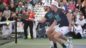 يطلب دوري Pickleball الرئيسي من اللاعبين الحصول على تخفيض في الأجور بنسبة 40% على خلفية النمو السريع