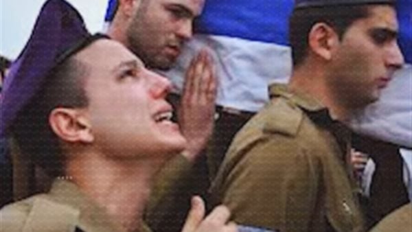 نقاتل أشباحا وسنموت هنا جميعًا| تسريب لجندي إسرائيلي يستغيث باكيًا: أرجوكم أخرجوني فورًا