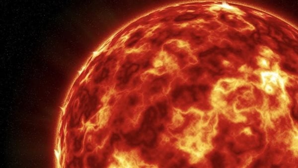 قطع الإنترنت في العالم.. الأرض تتعرض لأقوى عاصفة شمسية مدمرة بالتاريخ