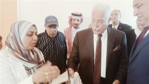 محافظ جنوب سيناء يتفقد مشغل خياطة لدعم المرأة السيناوية