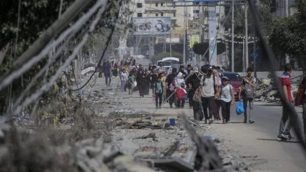 استشارية علاج نفسي: لا يجب تعريض الأطفال لمشاهد التدمير في غزة