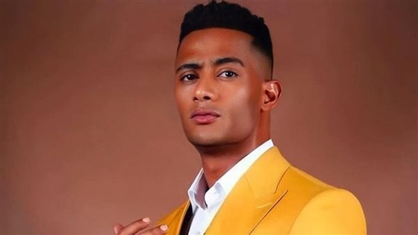 مرصع بـ الألماس.. محمد رمضان بإطلالة صادمة فى أحدث حفلاته| صور