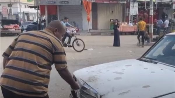 “ليس لدينا خيارا”: سيارات الأجرة في غزة تستخدم الزيت النباتي كوقود