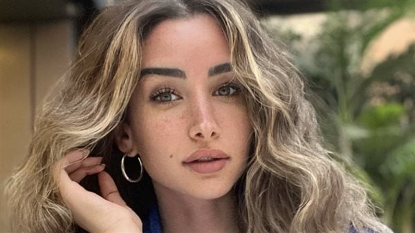 بإطلالة مختلفة هنا الزاهد تخطف الاأنظار بجمالها.. شاهد