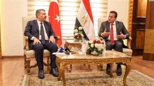 وزير الصحة: نشهد فصلا من التعاون الطبي المثمر مع الجانب التركي