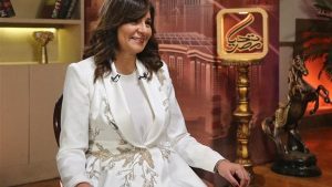 نبيلة مكرم توضح أسلوب تعاملها مع ملف تشكيك بعض المصريين بالخارج
