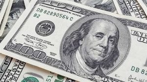 إجراءات حكومية عاجلة لمواجهة أزمة الدولار.. تفاصيل