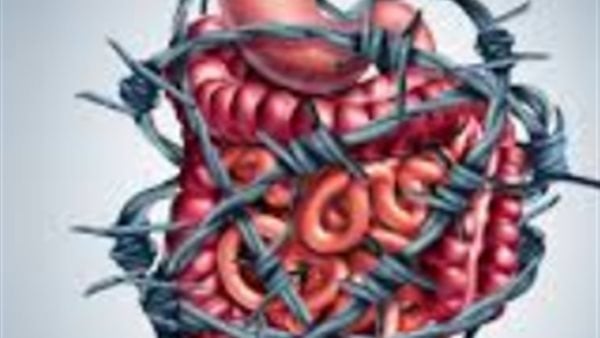 توجه للطبيب فوراً.. علامات تكشف الإصابة بالقولون العصبي