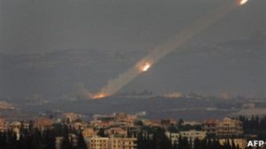 الجيش الإسرائيلي يعلن اعتراض صاروخ أرض – جو أطلق من لبنان