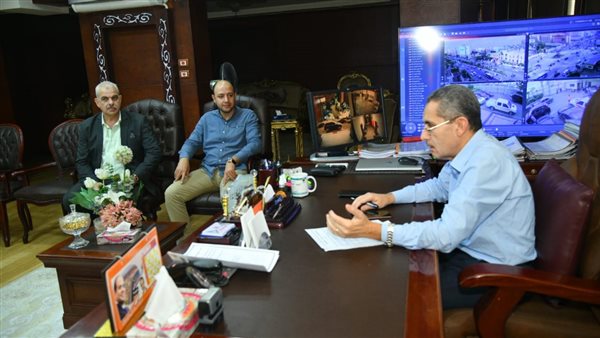 محافظ الغربية يستكمل لقاءاته الأسبوعية مع أعضاء مجلسي النواب والشيوخ