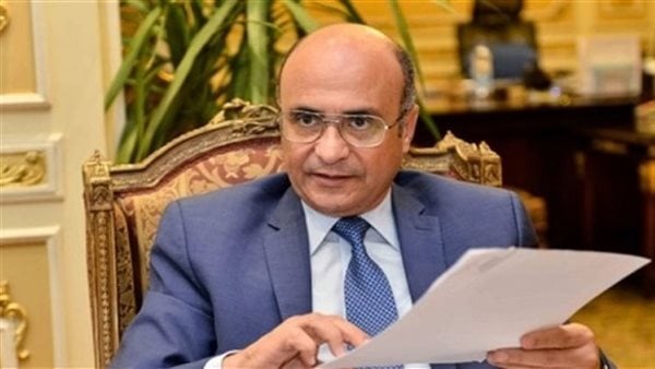 العدالة عن بعد.. مروان يكشف تفاصيل مشروعات التحول الرقمي بالوزارة