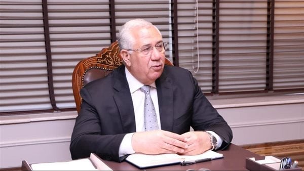 بحضور رئيس الوزراء.. وزير الزراعة يلقى كلمة خلال المائدة المستديرة حول برنامج «نُوَفِّــي»