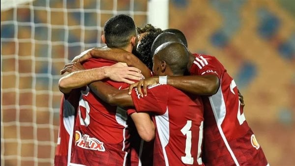 عروض من الدوري الألماني تعجل برحيل نجم الأهلي ومنتخب مصر .. تفاصيل