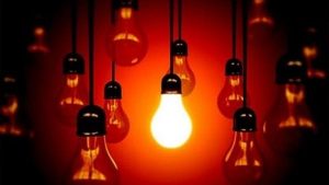 لماذا أمرنا الرسول بإطفاء الأنوار ليلا عند النوم؟.. 3 أسباب لا تعرفها