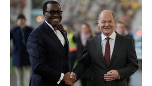 تتعهد ألمانيا بحوالي 4.4 مليار دولار أمريكي لجهود الطاقة الخضراء في أفريقيا