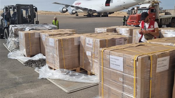 البيت الأبيض يعلن عن وصول طائرة مساعدات لمصر قبل التوجّه لأهالي غزة