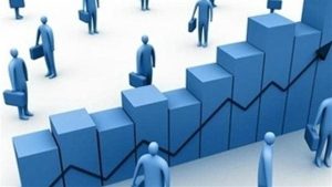 برلماني: الدولة المصرية حولت فكرة تمكين الشباب من تجربة إلى مشروع متكامل|فيديو