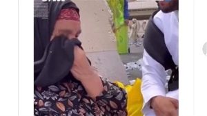دعت عليه فمات.. أمين الفتوى يوضح تصرف الأم تجاه ابنها المدمن