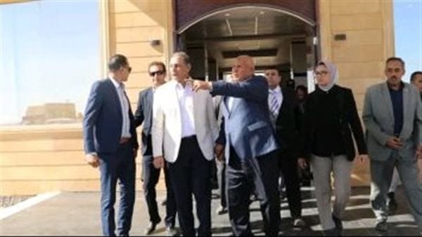 الكشف عن موعد افتتاح نادي الهجن والفروسية الدولي بـ الخارجة