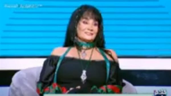 أنا أصلا مصممة أزياء | سحر رامي : بعمل ملابسي بنفسي