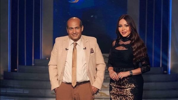 طارق الشناوي: مصطفى قمر في حالة “قفول فني” وغلطه فيا أمام القضاء