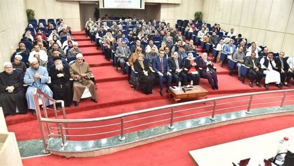 محافظ مطروح:المشاركة في الانتخابات مسئولية وواجب وطني للتصدي لكافة التحديات الخارجية