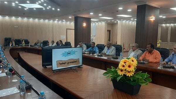 مجلس جامعة أسوان يناقش الاستعداد لامتحانات الفصل الدراسي الأول