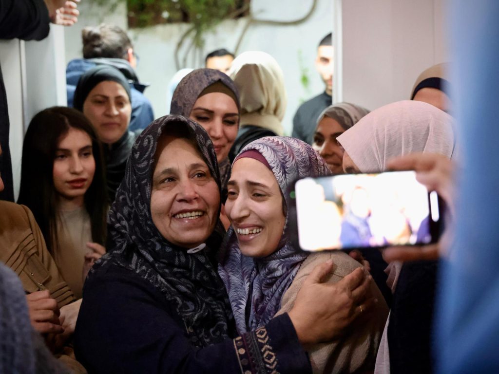 “طوفان الأقصى” يحرر الأسيرات الفلسطينيات من سجون الاحتلال