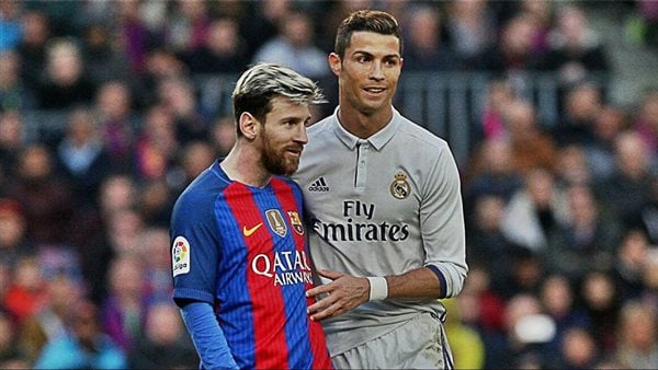 وجها لوجه أمام رونالدو| ميسي يعود إلى برشلونة مرة أخرى.. ما القصة؟!