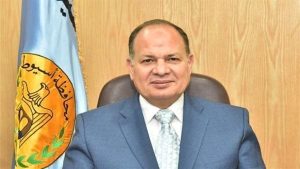 محافظ أسيوط يعتمد تخصيص قطع أراض لإقامة مدرسة ثانوي ومحطة رفع للصرف