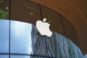 تنهي Apple الشراكة مع Goldman Sachs مع توسع شركة Tech Giant في الإقراض