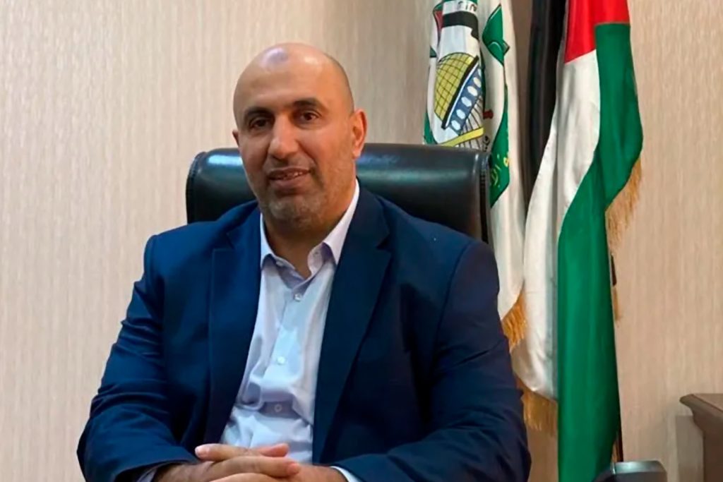 زاهر جبارين: حماس لديها استعداد لبدء مفاوضات عن كل الأسرى من الغد