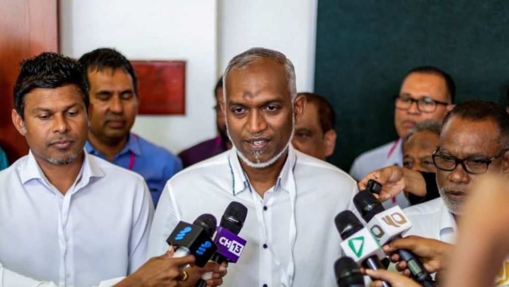 رئيس جزر المالديف الجديد مويزو يطلب من الهند سحب جيشها