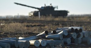 شبكة تهريب روسية مزعومة متهمة بإرسال مكونات الأسلحة من الولايات المتحدة إلى أوكرانيا