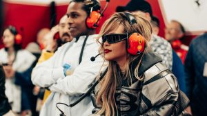 داخل مرآب فيراري في سباق الجائزة الكبرى في لاس فيغاس