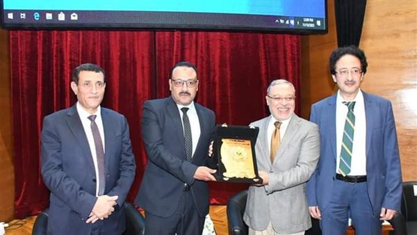 رئيس العامة لتعليم الكبار يشارك في احتفالية جامعة طنطا