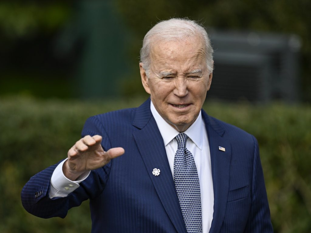 بايدن يتحدث عن احتمال تمديد الهدنة الإنسانية في غزة