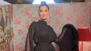 بالريش المكشوف.. روان بن حسين تخضع لجلسة تصوير ساحرة| شاهد