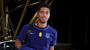 بيلينجهام وكولويل ينسحبان من تشكيلة إنجلترا بسبب الإصابة