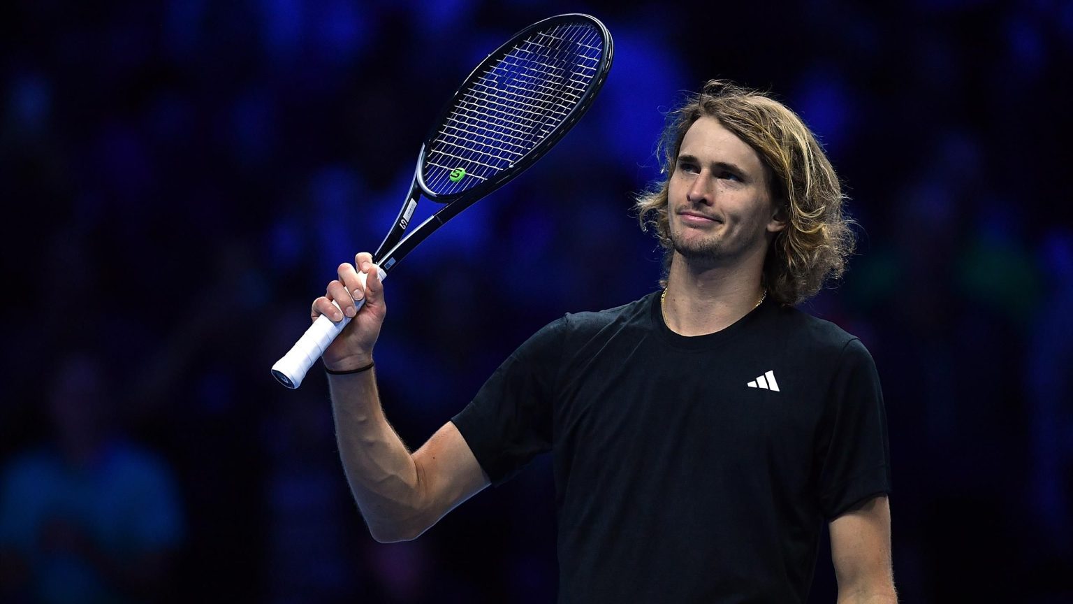 أنهى ألكسندر زفيريف الموسم على أعلى مستوى بفوزه بمجموعتين متتاليتين على أندريه روبليف – “يمنحني أملًا كبيرًا”