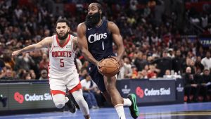 هاردن ‘الارتياح’ بعد فوز كليبرز، ليبرون يسجل 35 نقطة في فوز ليكرز