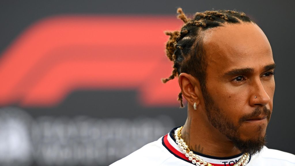 يقول هاميلتون إن هورنر “يثير الأمور فقط” بعد أن نفى Red Bull المحادثات