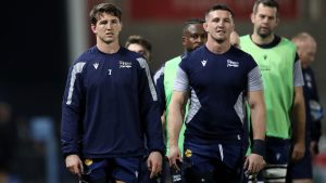 بن كاري “منزعج” من غياب شقيقه توم بسبب الإصابة لكنه يصر على أنه “سيعود أقوى”